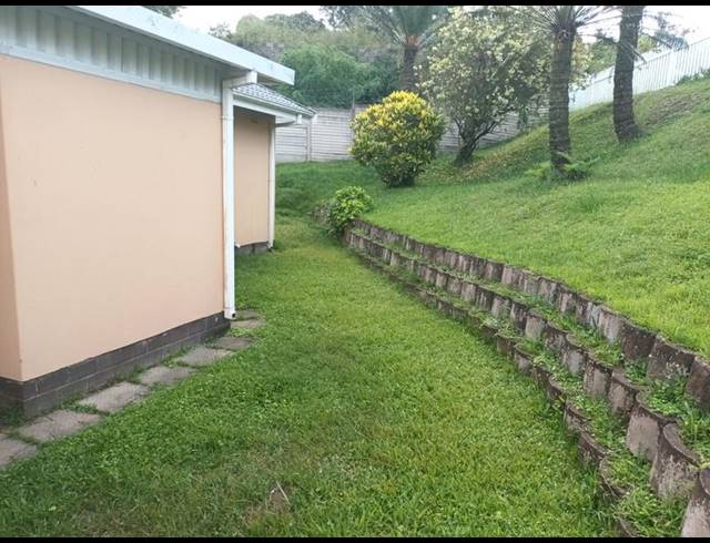 3 BEDROOM SIMPLEX FOR SALE IN ESCOMBE